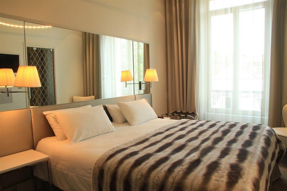 Le Cesar Hotel Провен Екстер'єр фото