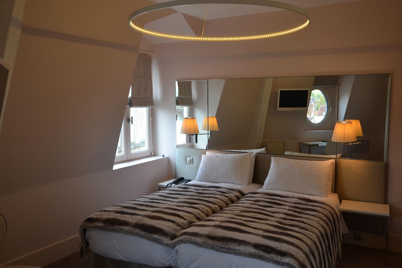Le Cesar Hotel Провен Екстер'єр фото