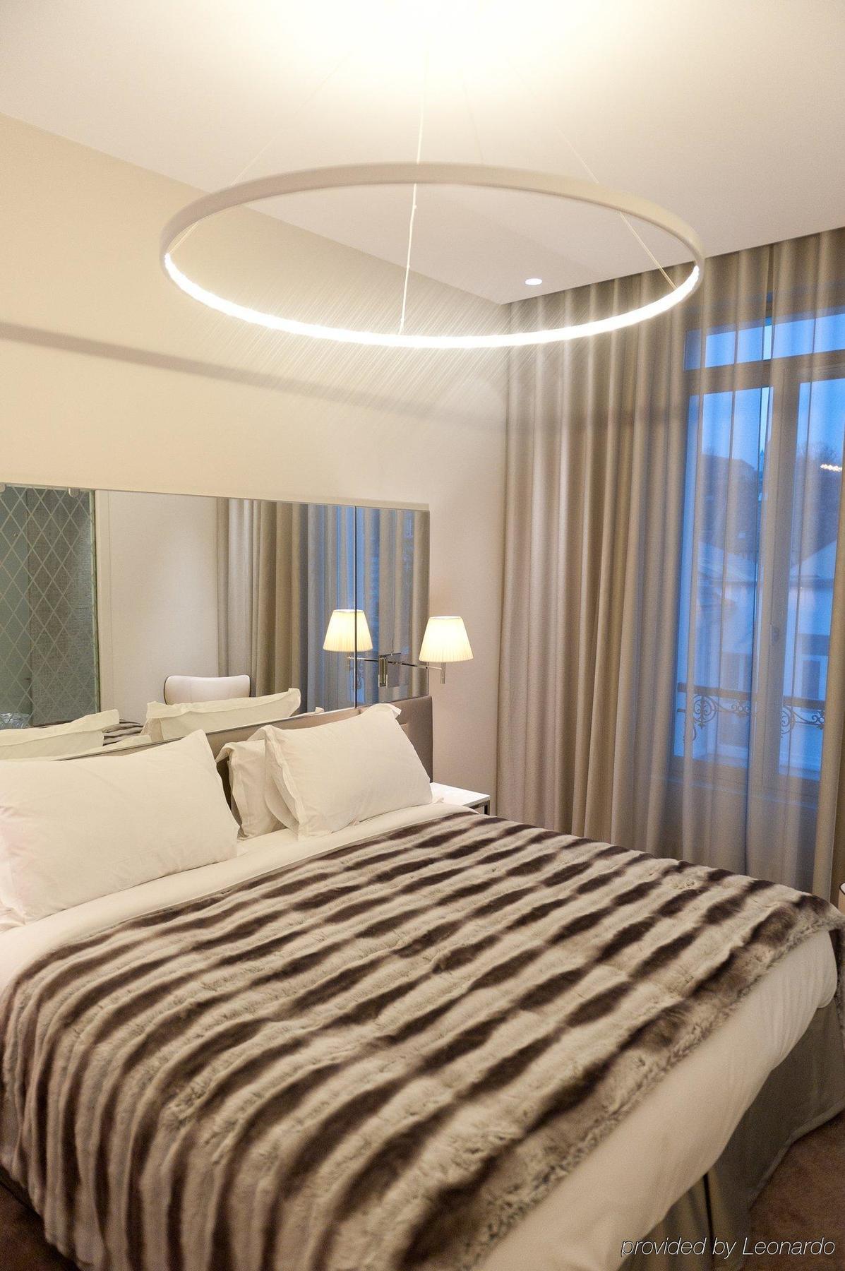 Le Cesar Hotel Провен Екстер'єр фото